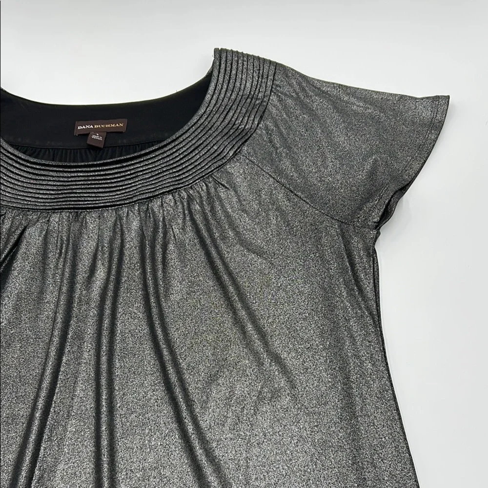 Dana Buchman Flutter Sleeve Blouse Large Gray Shimmer Pleated Nech Relaxed Fit